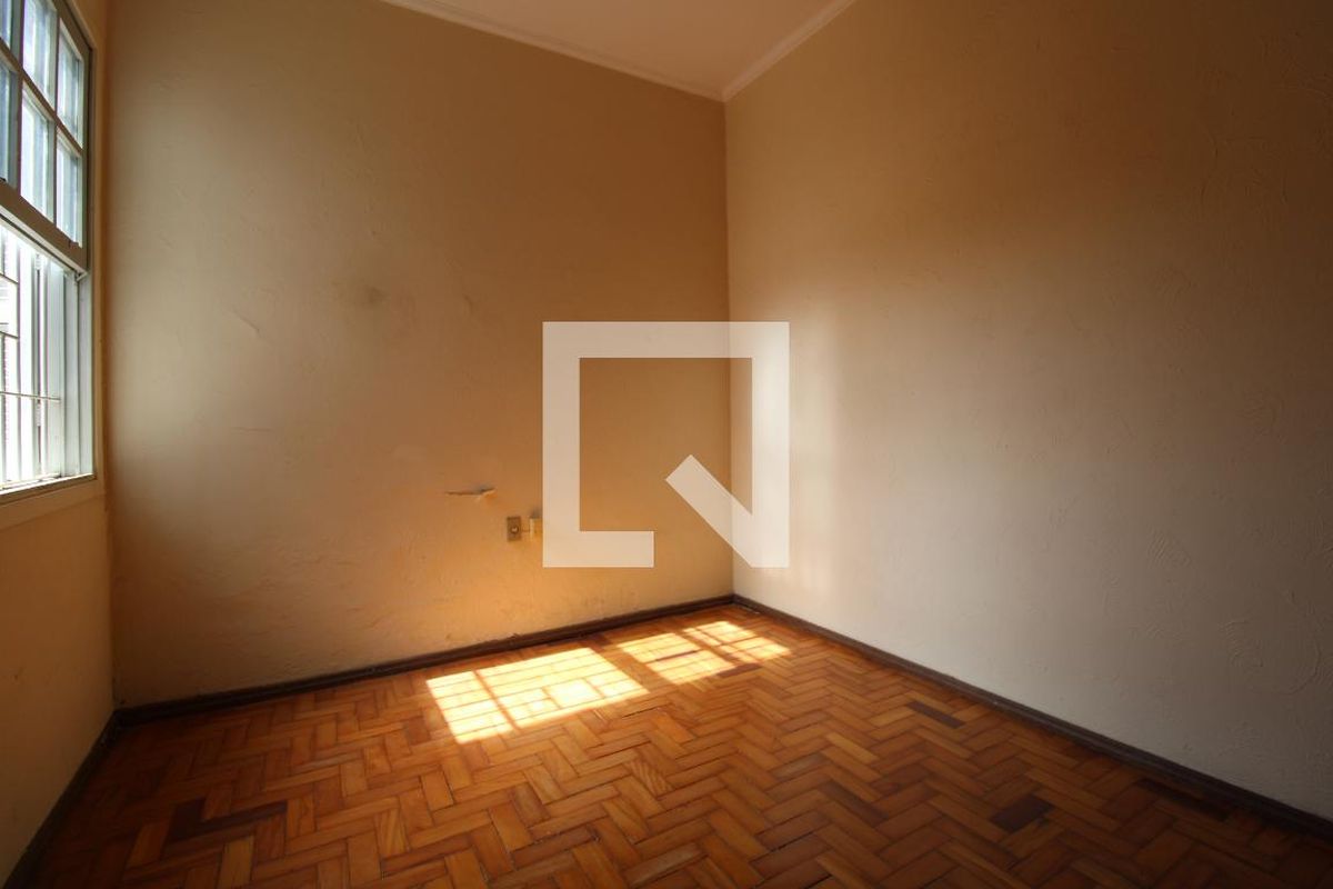 Casa à Venda - Taquaral, 3 Quartos,  190 m2 em , Campinas - sp | SoloBR