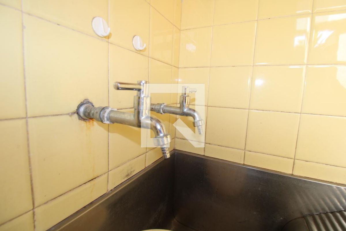 Casa à Venda - Taquaral, 3 Quartos,  190 m2 em , Campinas - sp | SoloBR