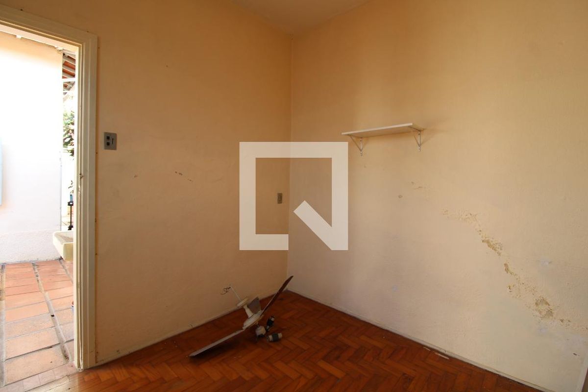 Casa à Venda - Taquaral, 3 Quartos,  190 m2 em , Campinas - sp | SoloBR