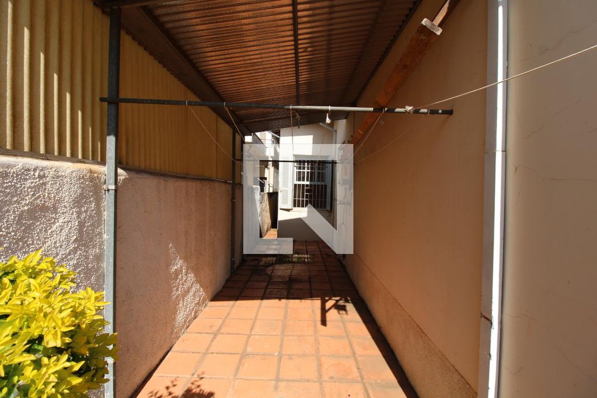 Casa à Venda - Taquaral, 3 Quartos,  190 m2 em , Campinas - sp | SoloBR