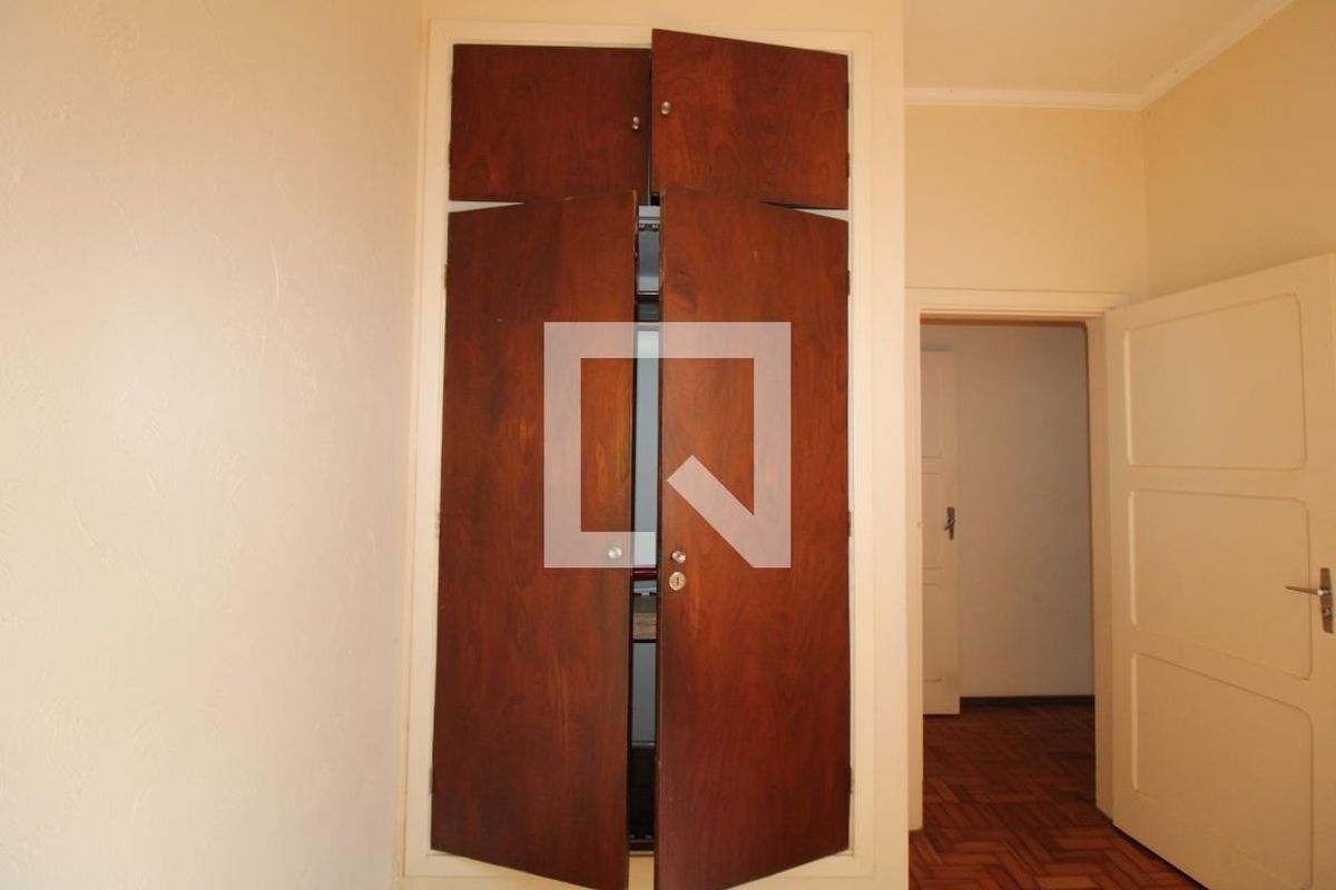Casa à Venda - Taquaral, 3 Quartos,  190 m2 em , Campinas - sp | SoloBR