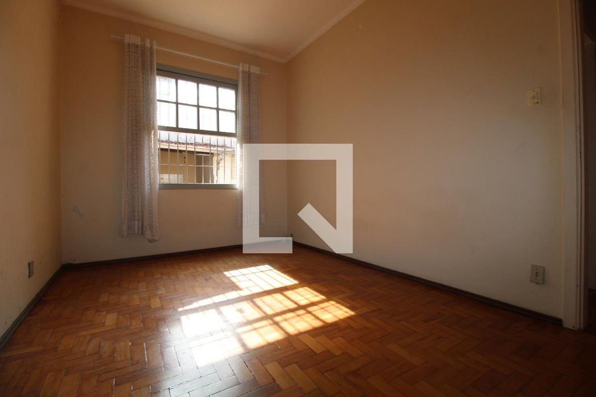 Casa à Venda - Taquaral, 3 Quartos,  190 m2 em , Campinas - sp | SoloBR