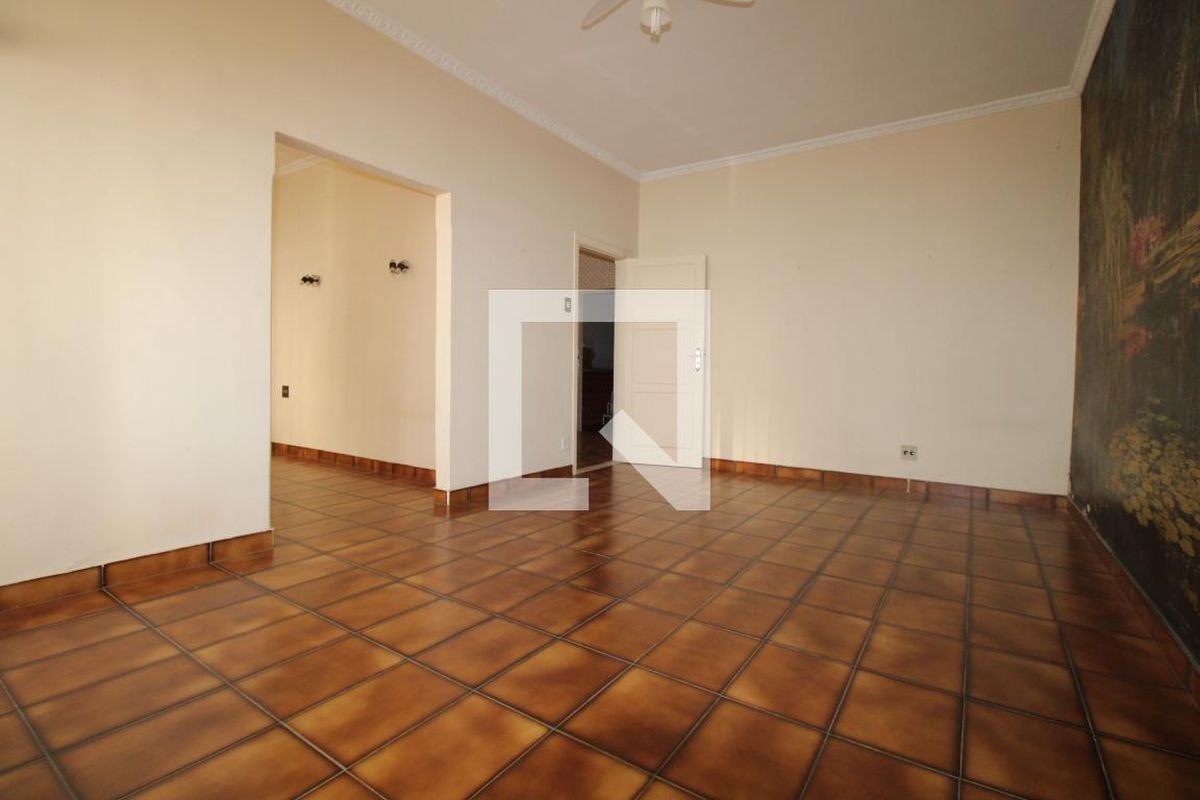 Casa à Venda - Taquaral, 3 Quartos,  190 m2 em , Campinas - sp | SoloBR