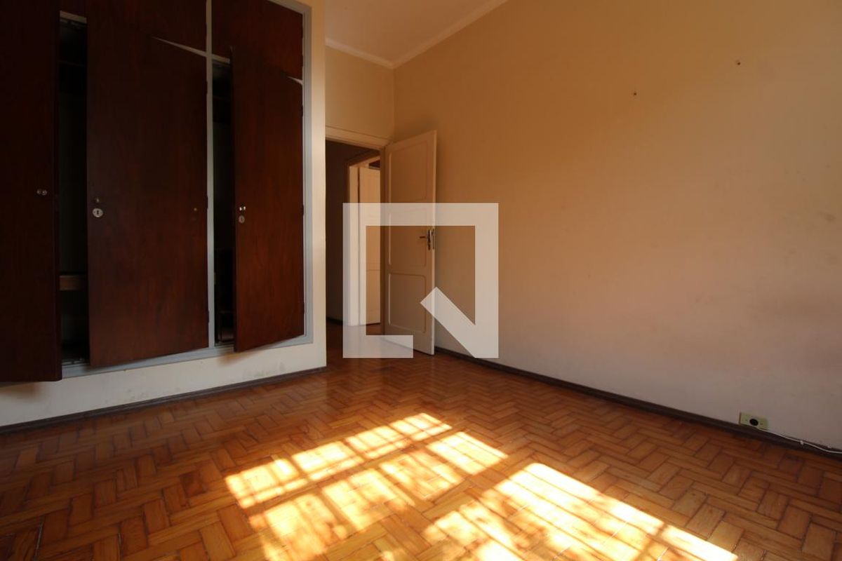 Casa à Venda - Taquaral, 3 Quartos,  190 m2 em , Campinas - sp | SoloBR