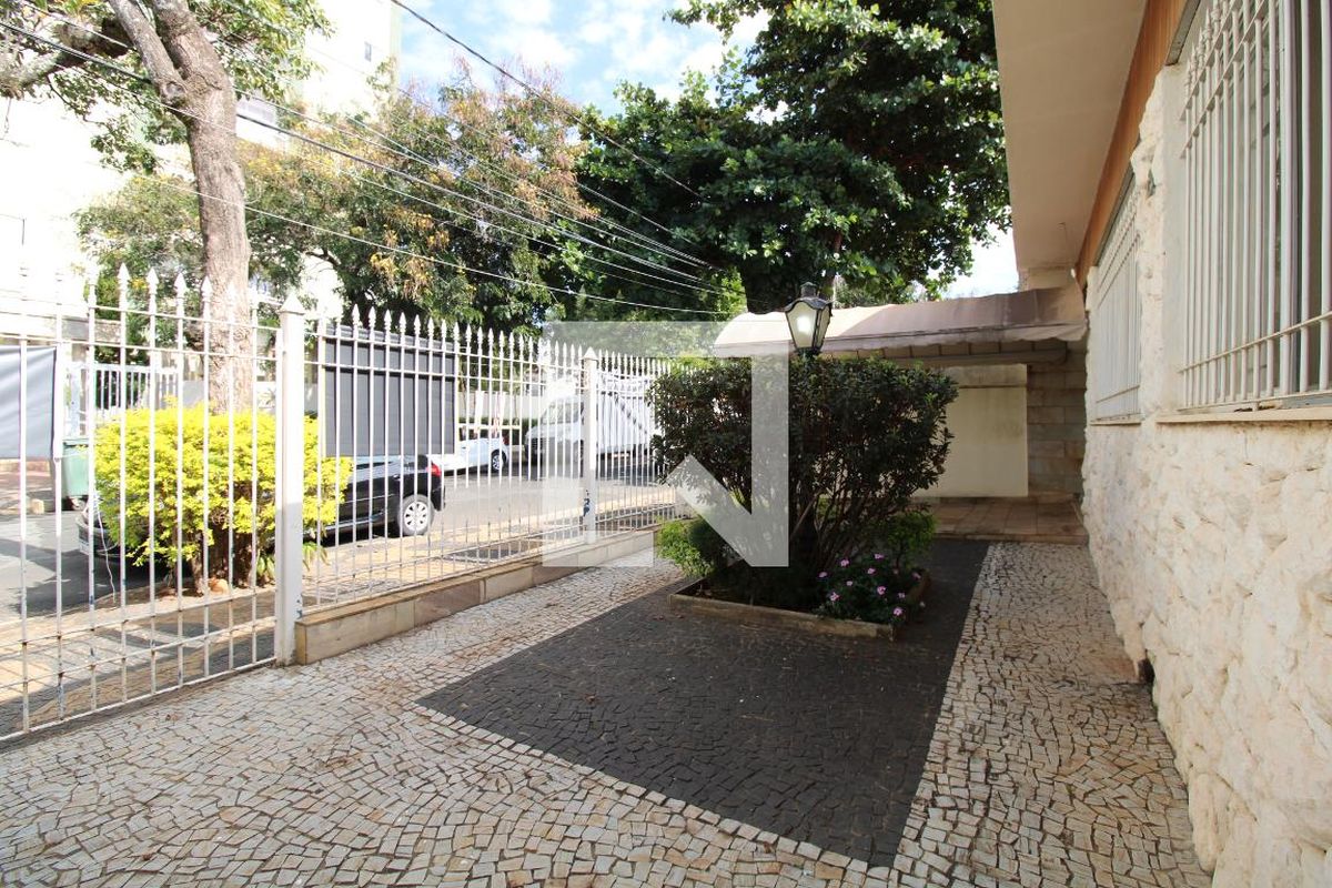 Casa à Venda - Taquaral, 3 Quartos,  190 m2 em , Campinas - sp | SoloBR
