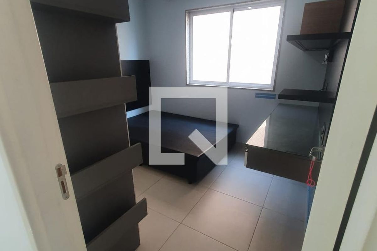 Casa, 4 quartos, 240 m² - Foto 42