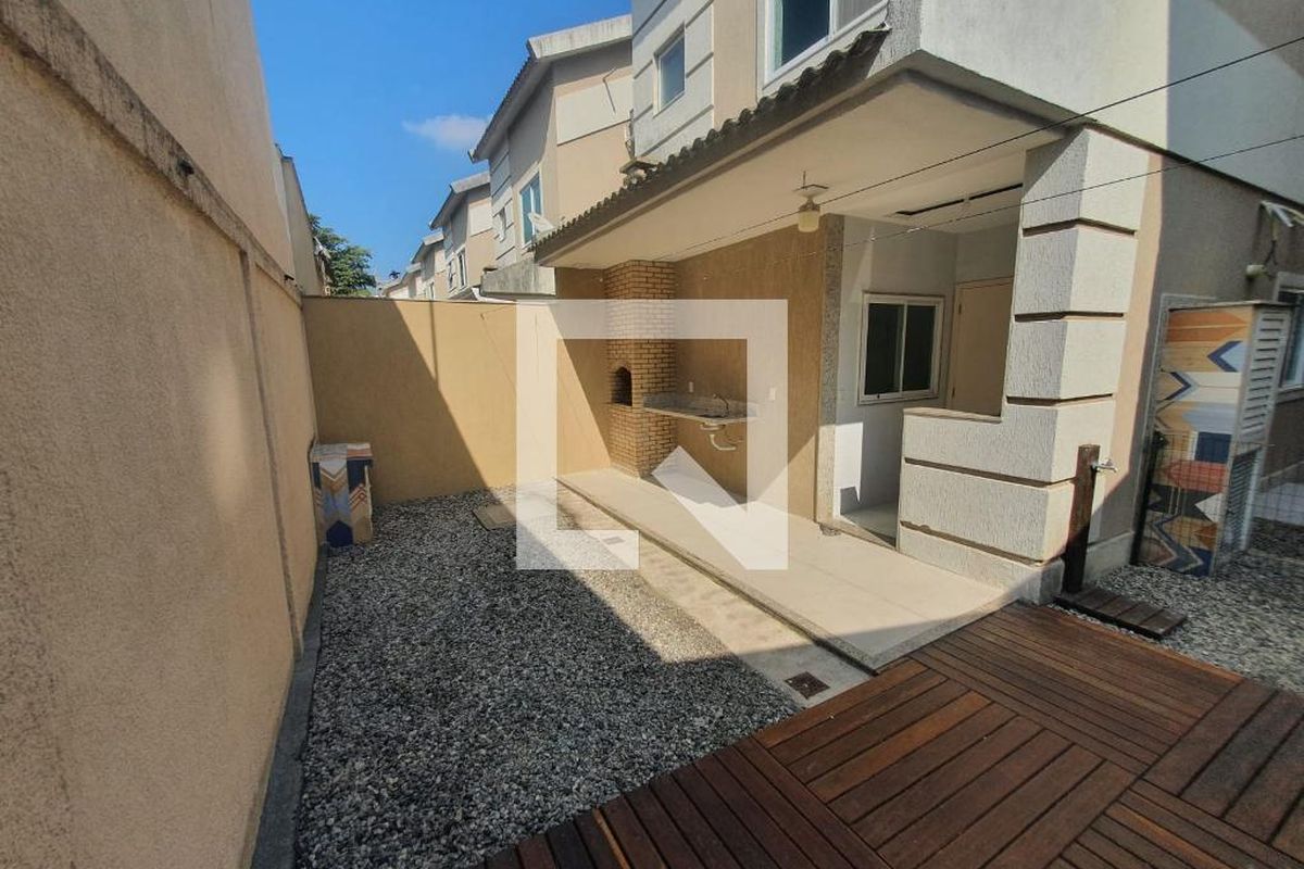 Casa, 4 quartos, 240 m² - Foto 48