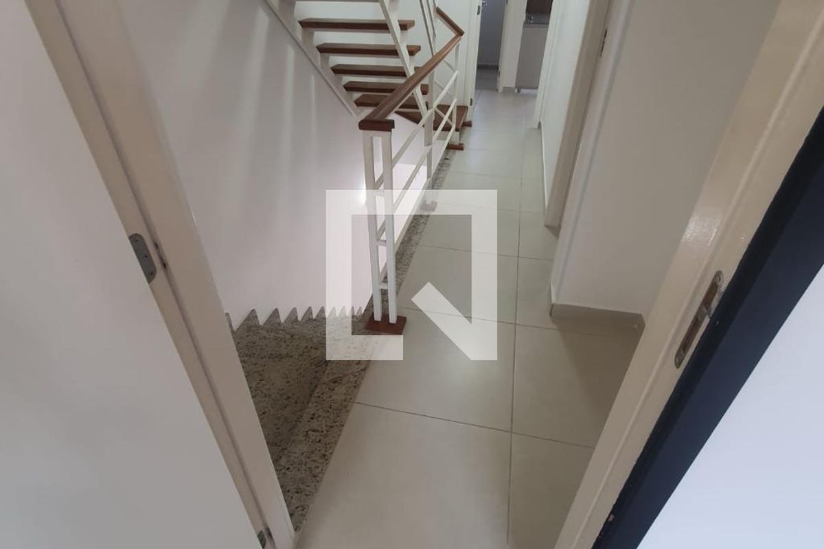Casa, 4 quartos, 240 m² - Foto 8