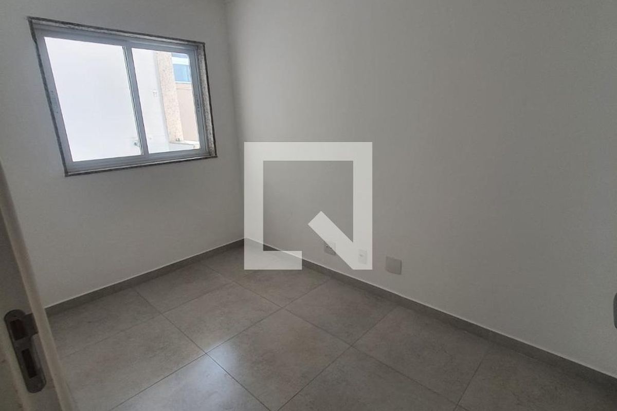Casa, 4 quartos, 240 m² - Foto 12