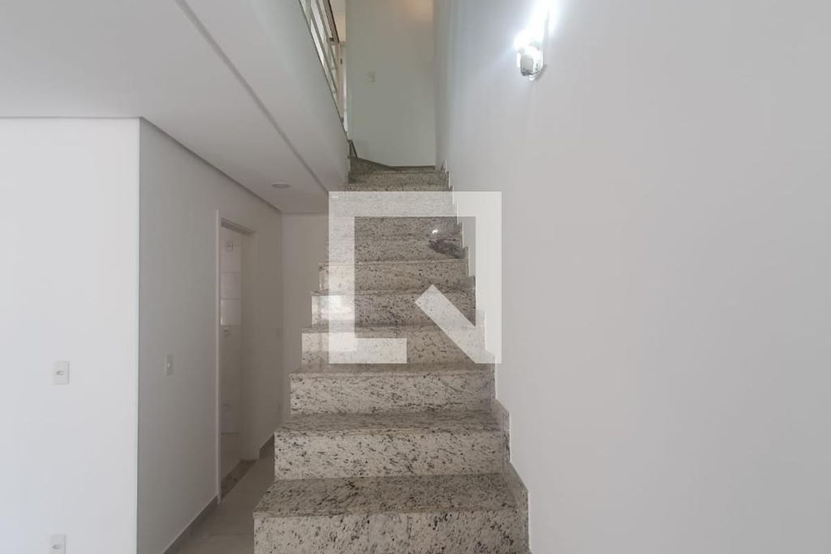 Casa, 4 quartos, 240 m² - Foto 56