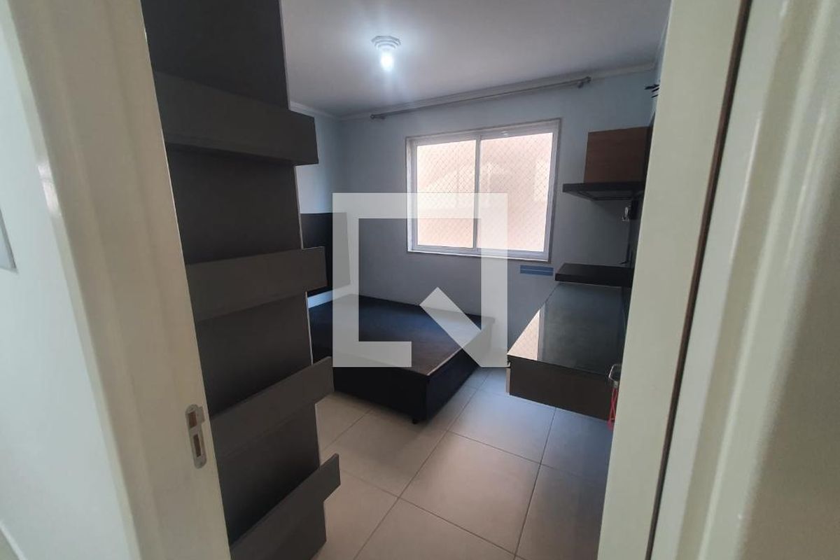 Casa, 4 quartos, 240 m² - Foto 40