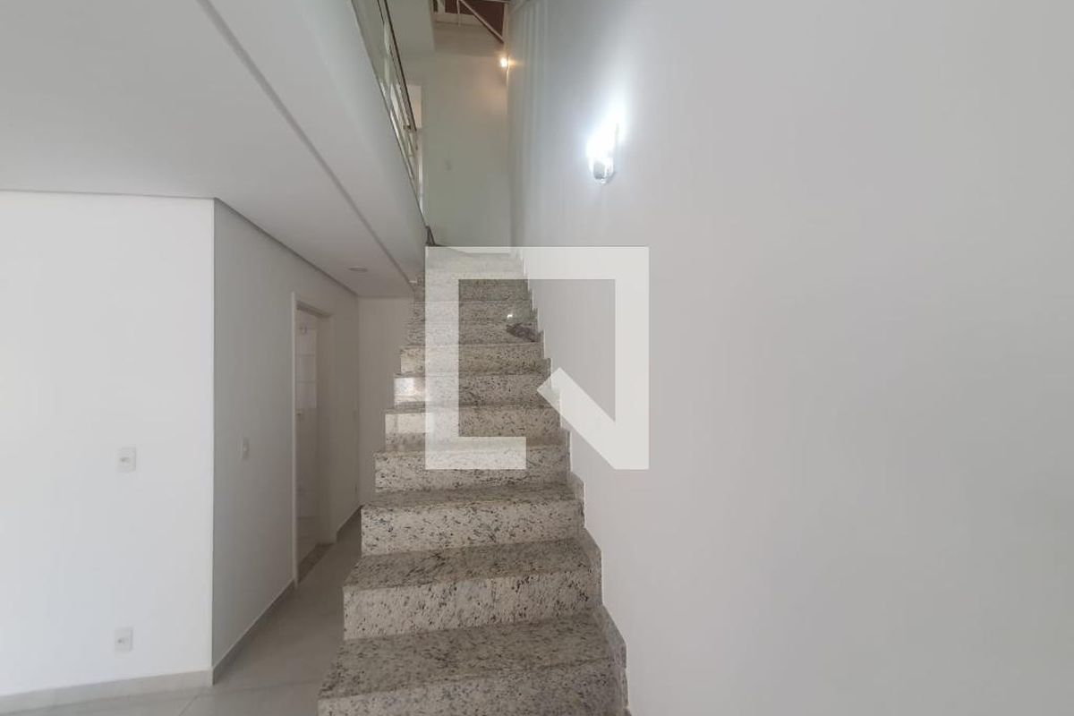 Casa, 4 quartos, 240 m² - Foto 78