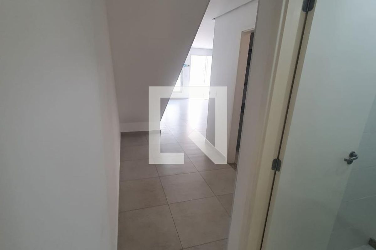 Casa, 4 quartos, 240 m² - Foto 2