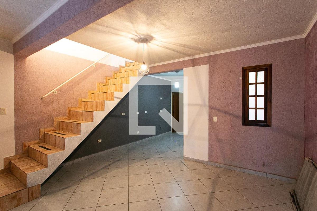 Casa, 3 quartos, 172 m² - Foto 2