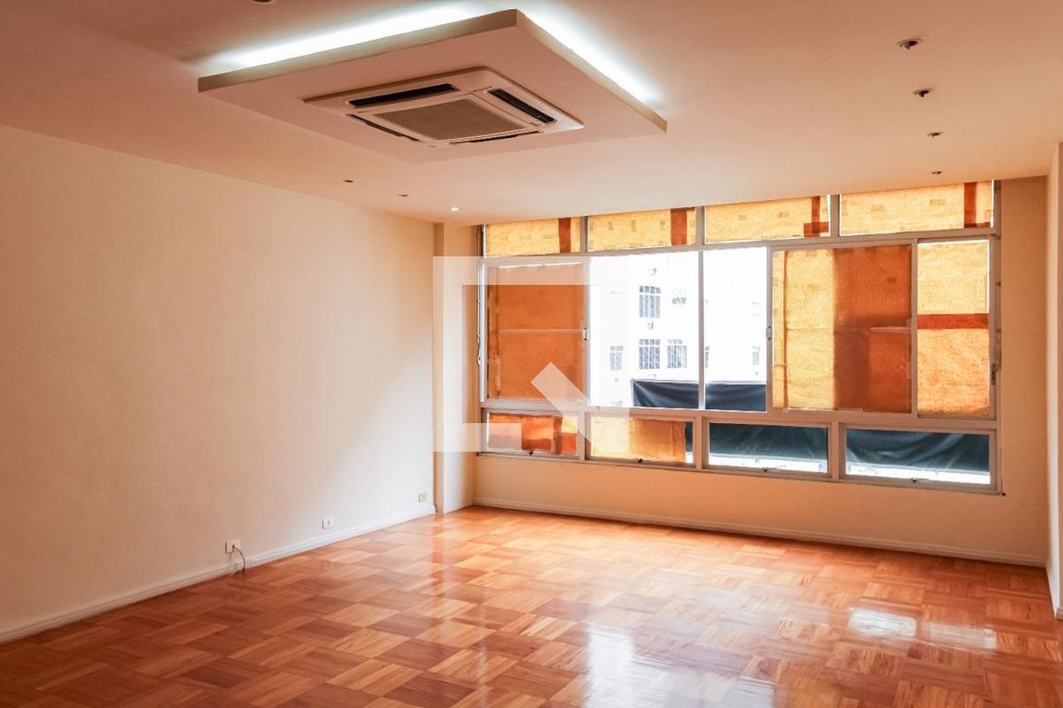 Apartamento, 3 quartos, 220 m² - Foto 4