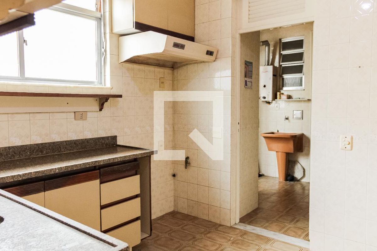 Apartamento, 3 quartos, 220 m² - Foto 42