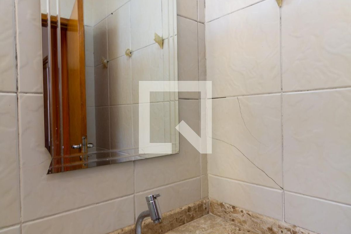 Casa, 3 quartos, 300 m² - Foto 64