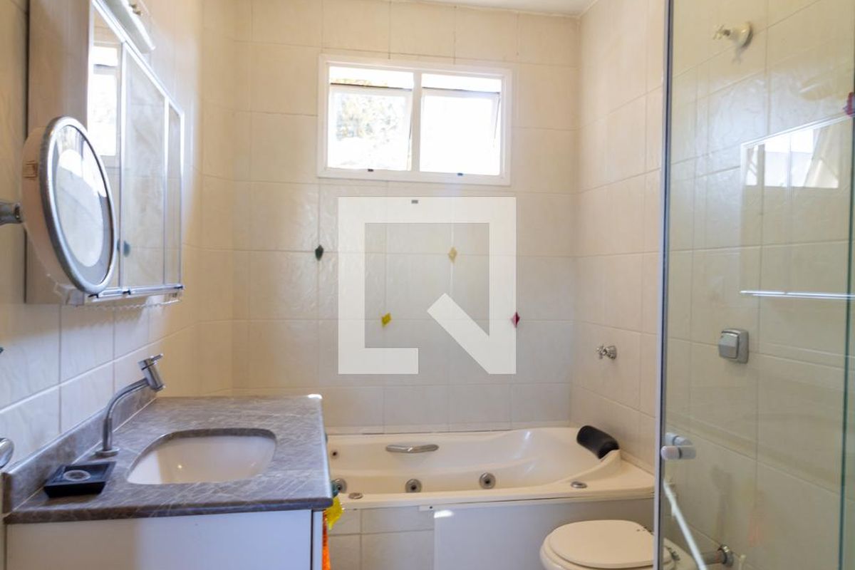 Casa, 3 quartos, 300 m² - Foto 70