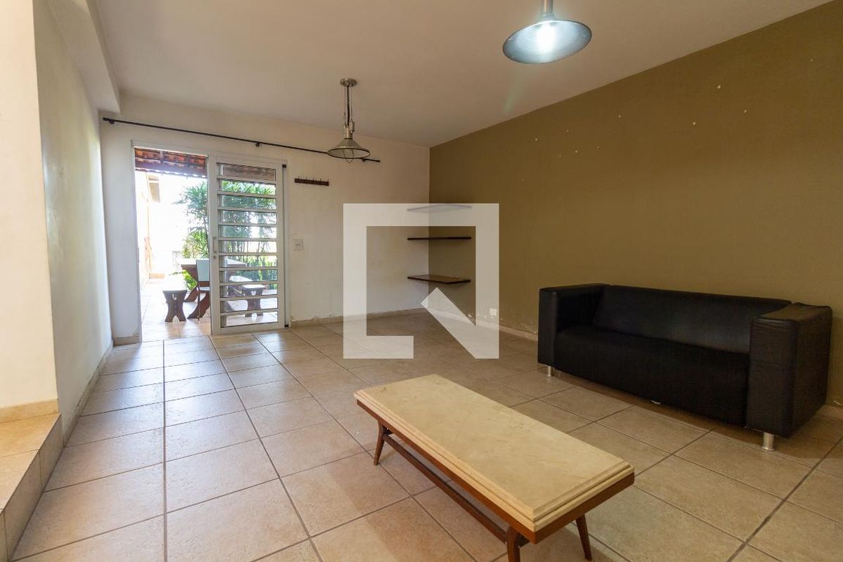 Casa, 3 quartos, 300 m² - Foto 10