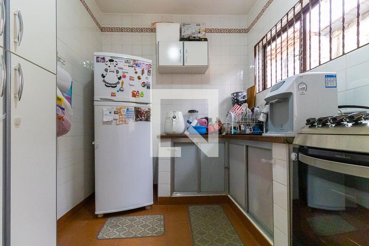 Casa à Venda - Jardim Planalto, 5 Quartos,  262 m2 em , Campinas - sp | SoloBR