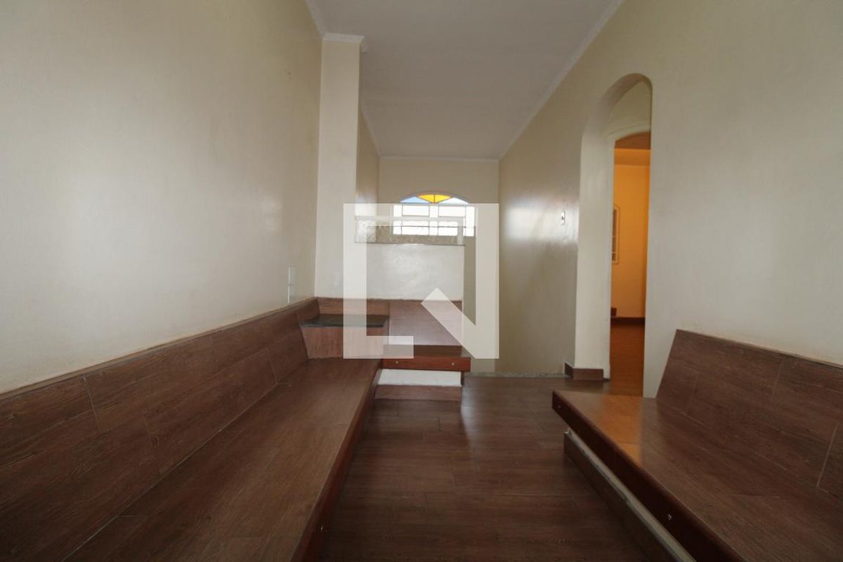 Casa à Venda - Guanabara, 4 Quartos,  300 m2 em , Campinas - sp | SoloBR