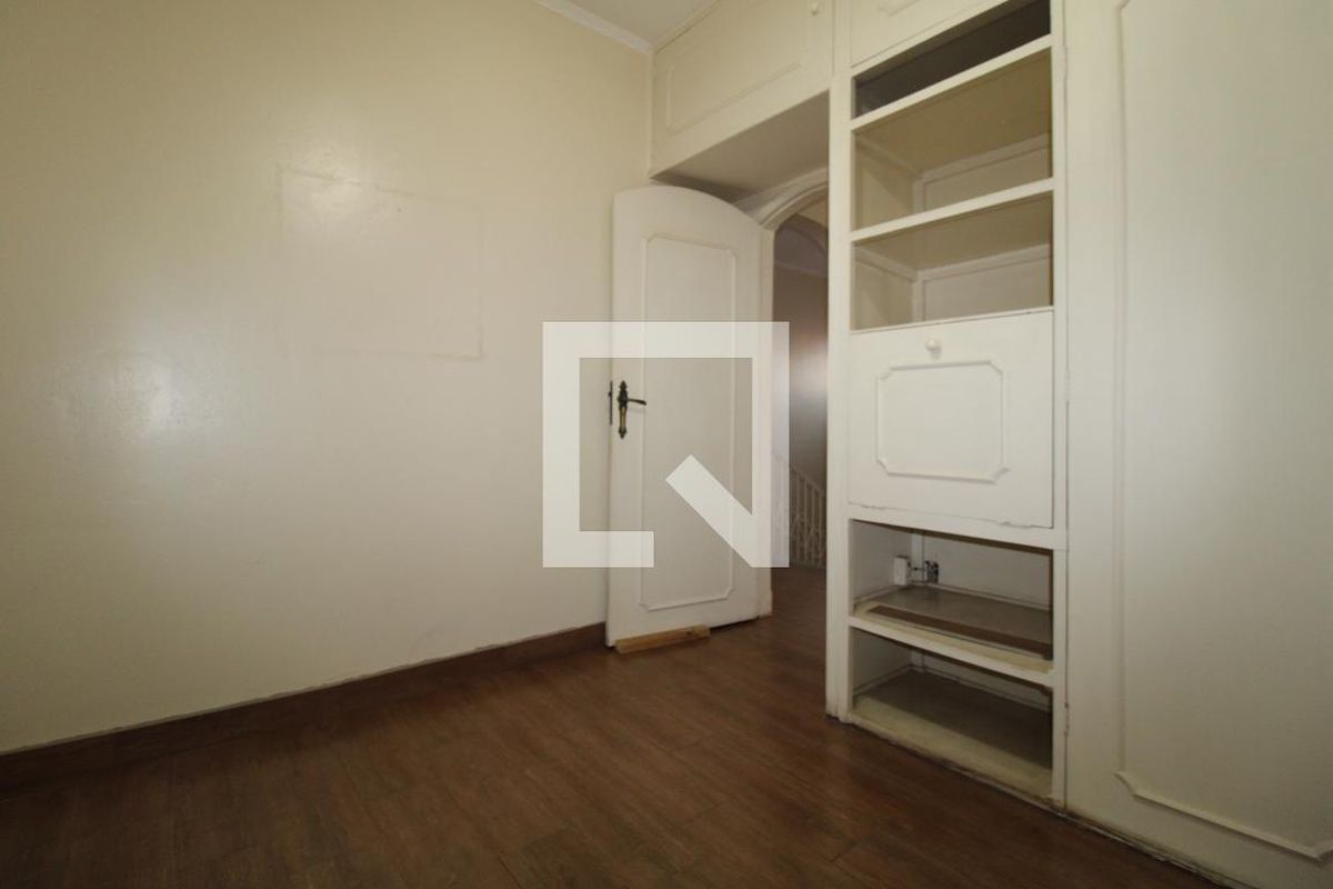 Casa à Venda - Guanabara, 4 Quartos,  300 m2 em , Campinas - sp | SoloBR