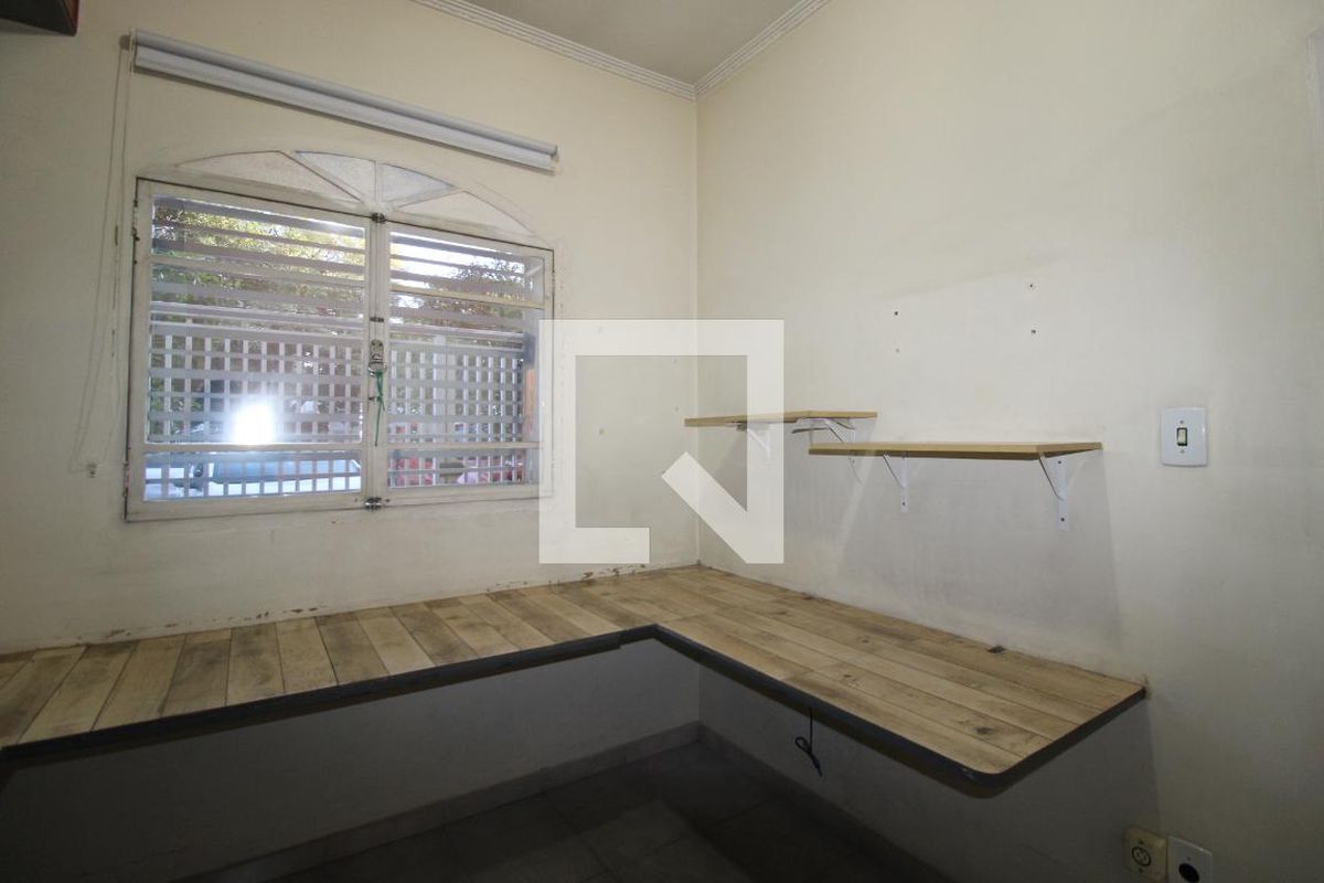 Casa à Venda - Guanabara, 4 Quartos,  300 m2 em , Campinas - sp | SoloBR