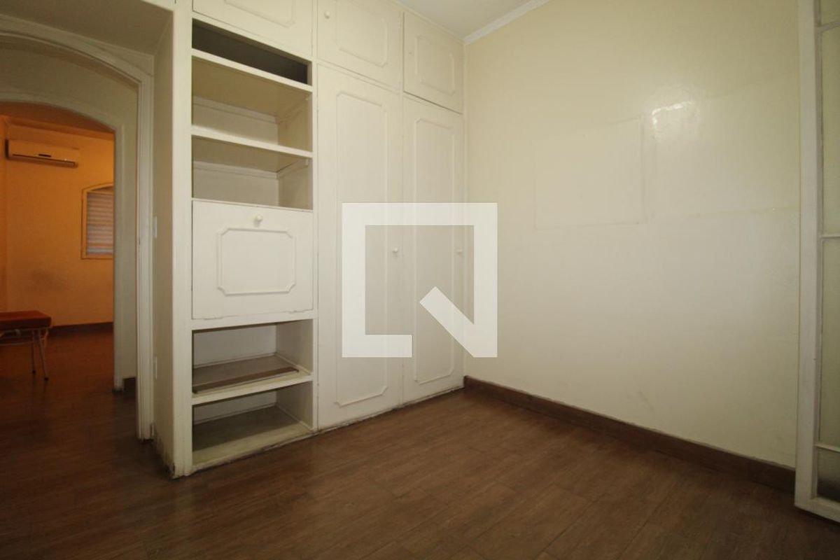 Casa à Venda - Guanabara, 4 Quartos,  300 m2 em , Campinas - sp | SoloBR