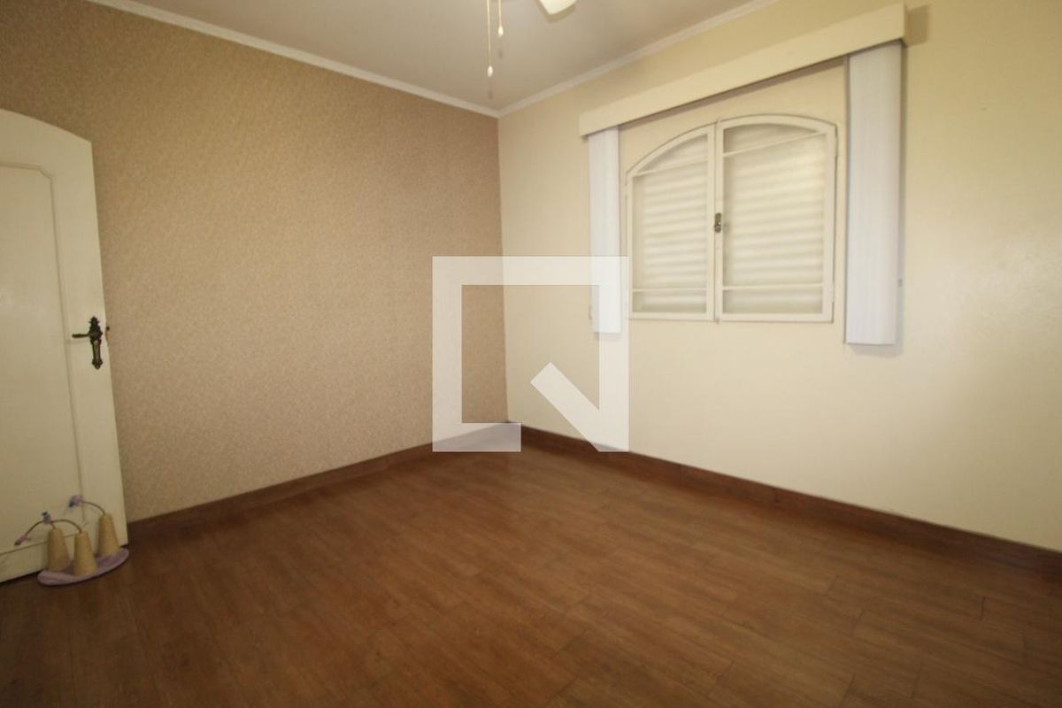 Casa à Venda - Guanabara, 4 Quartos,  300 m2 em , Campinas - sp | SoloBR