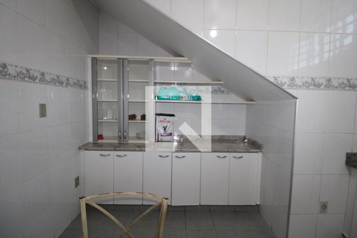 Casa à Venda - Guanabara, 4 Quartos,  300 m2 em , Campinas - sp | SoloBR
