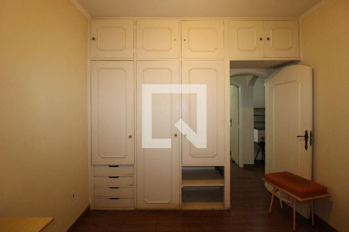 Casa à Venda - Guanabara, 4 Quartos,  300 m2 em , Campinas - sp | SoloBR