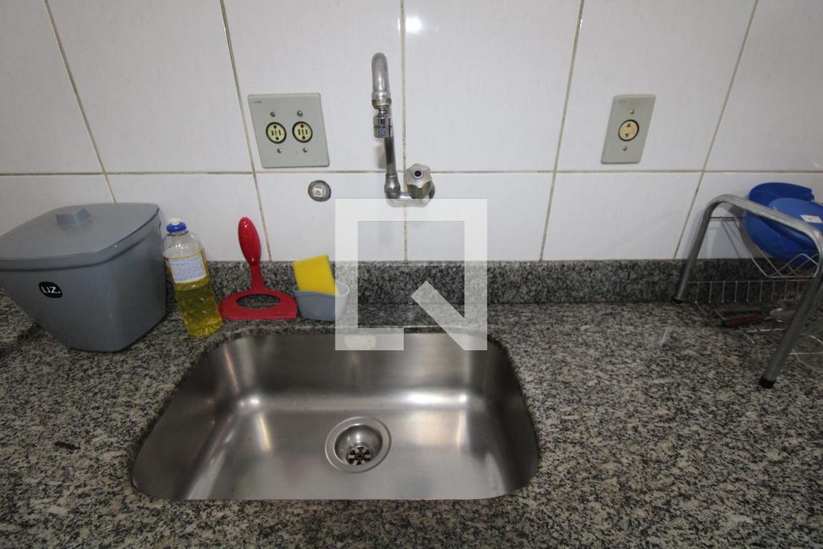 Casa à Venda - Guanabara, 4 Quartos,  300 m2 em , Campinas - sp | SoloBR