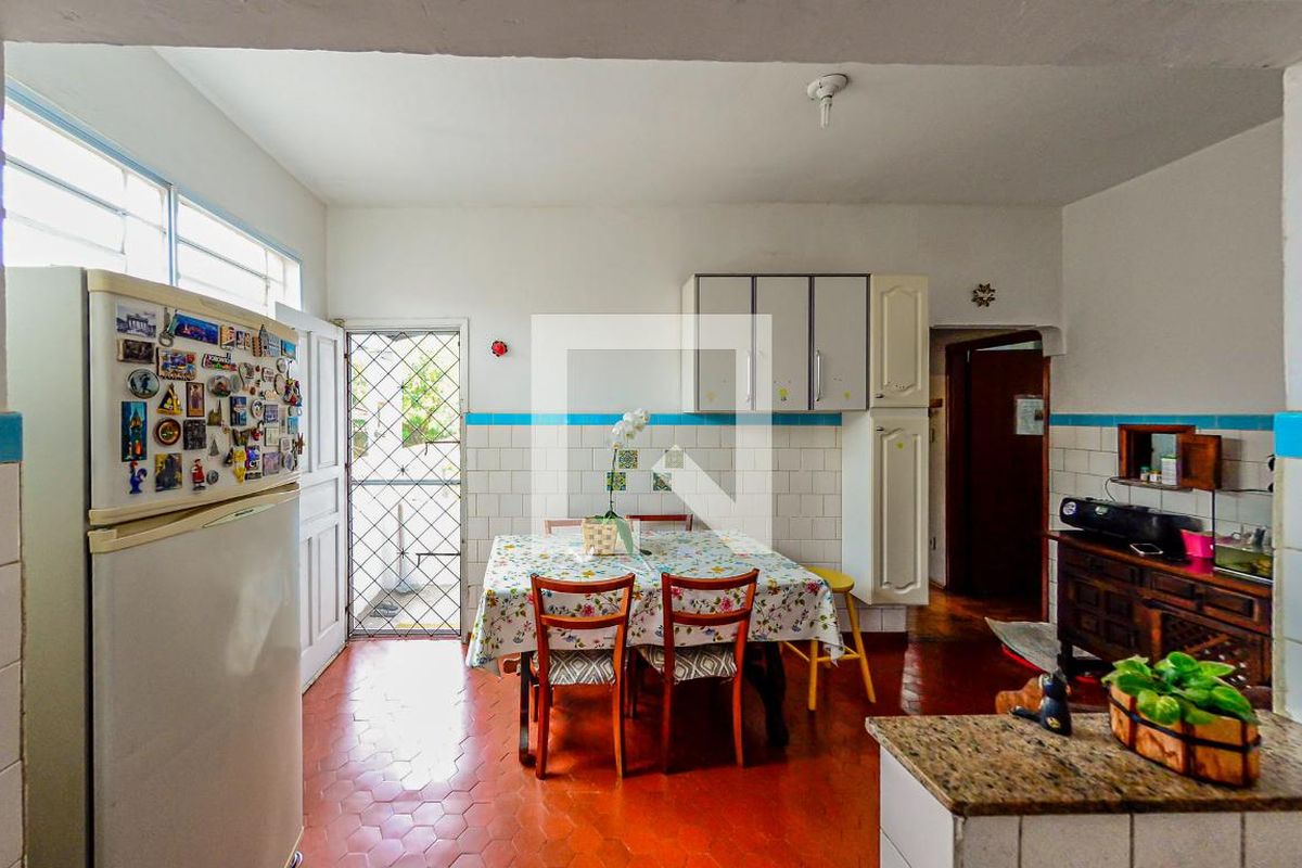 Casa à Venda - Bosque, 3 Quartos,  130 m2 em , Campinas - sp | SoloBR
