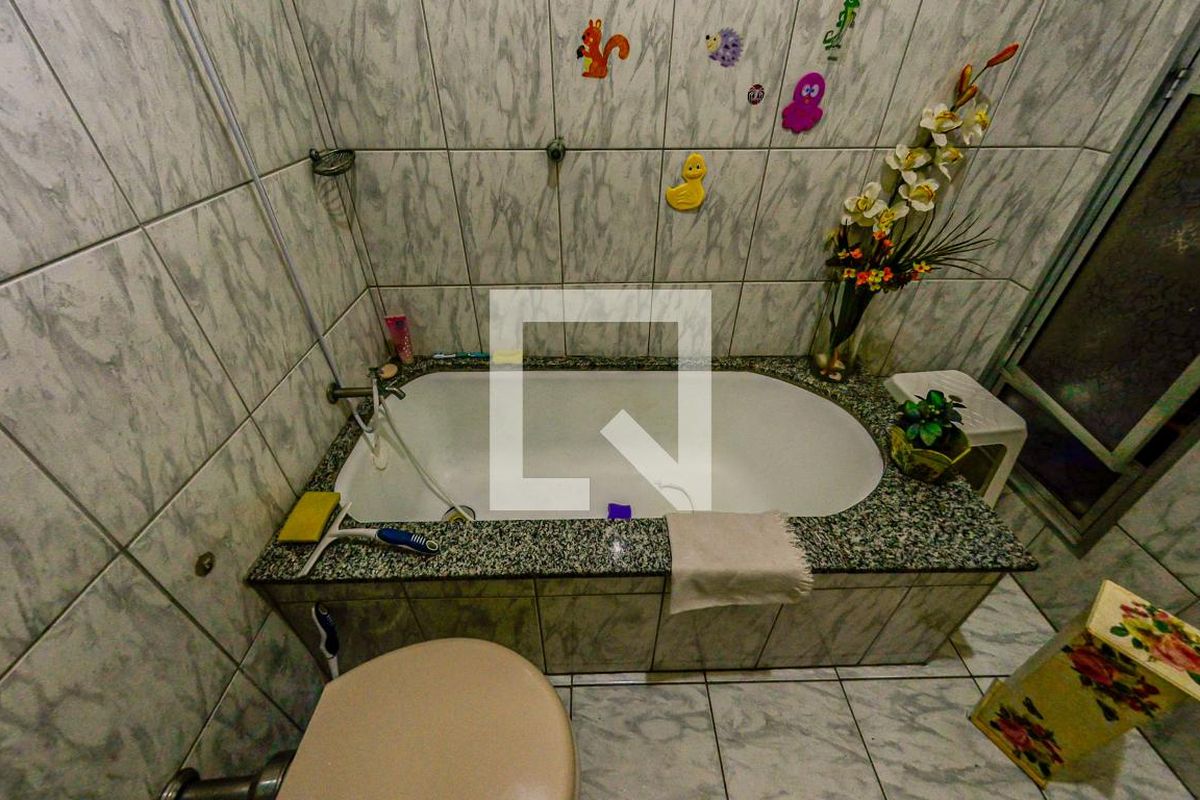 Casa à Venda - Bosque, 3 Quartos,  130 m2 em , Campinas - sp | SoloBR