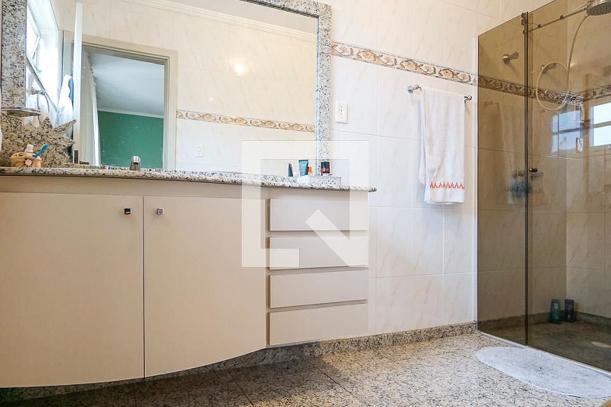 Casa, 3 quartos, 320 m² - Foto 46