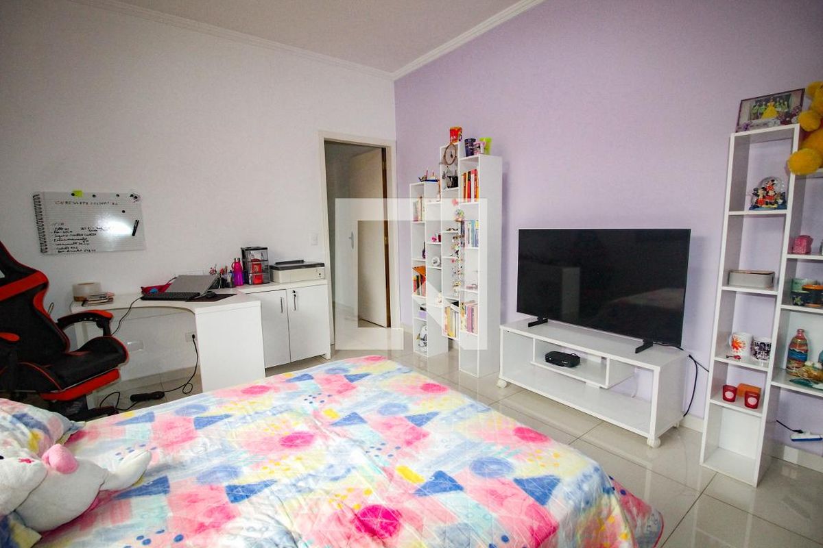 Casa, 3 quartos, 210 m² - Foto 31