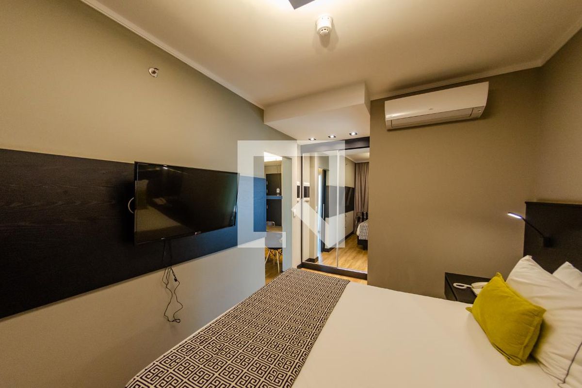 Apartamento à Venda - Cambuí, 1 Quarto,  37 m2 em , Campinas - sp | SoloBR