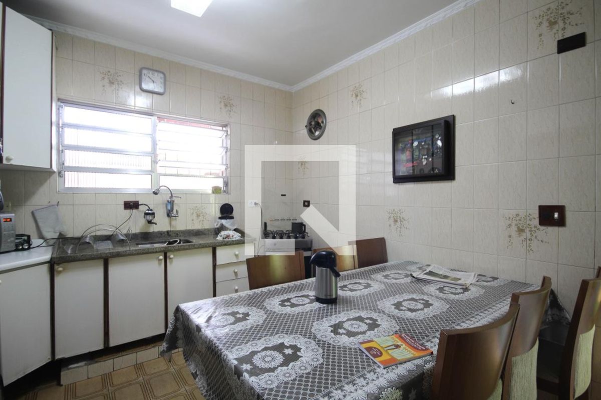 Casa, 3 quartos, 250 m² - Foto 86