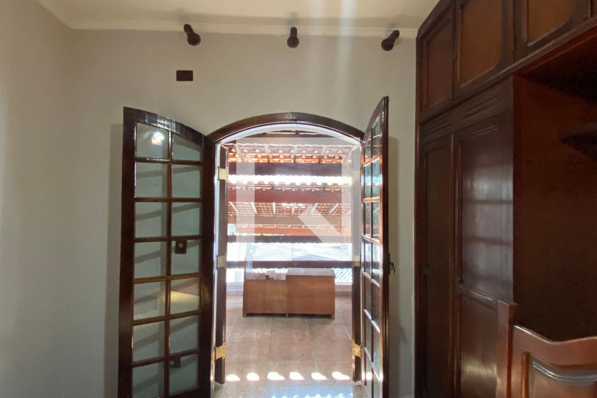 Casa, 3 quartos, 250 m² - Foto 108