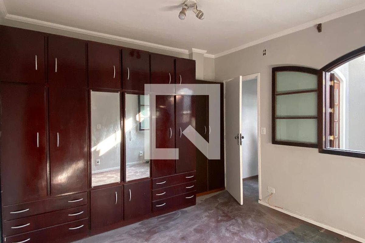 Casa, 3 quartos, 250 m² - Foto 48