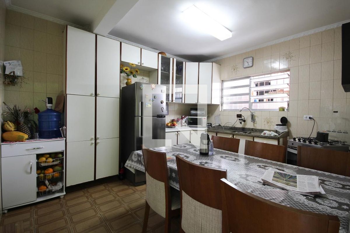 Casa, 3 quartos, 250 m² - Foto 83