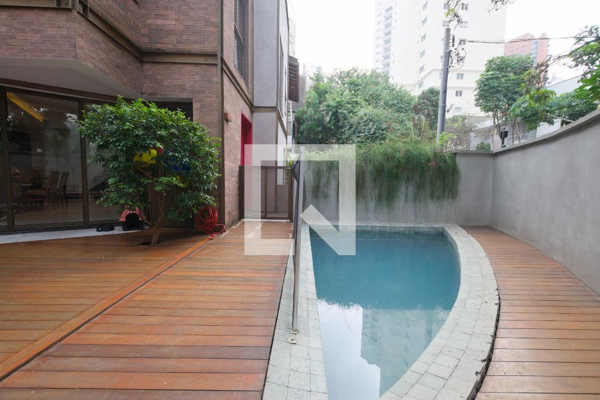 Casa, 3 quartos, 300 m² - Foto 67