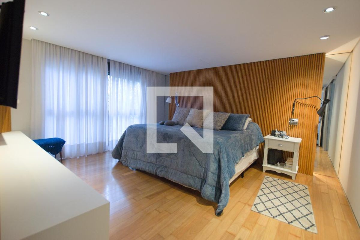 Casa, 3 quartos, 300 m² - Foto 15