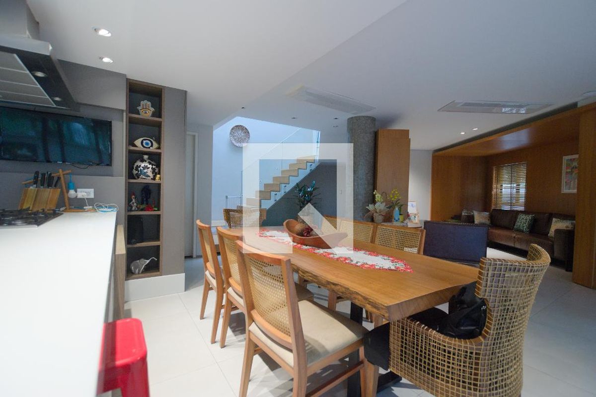 Casa, 3 quartos, 300 m² - Foto 8