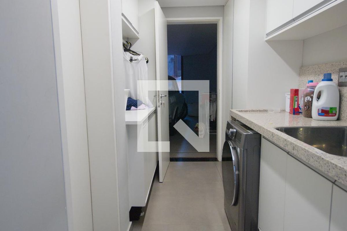 Casa, 3 quartos, 300 m² - Foto 56