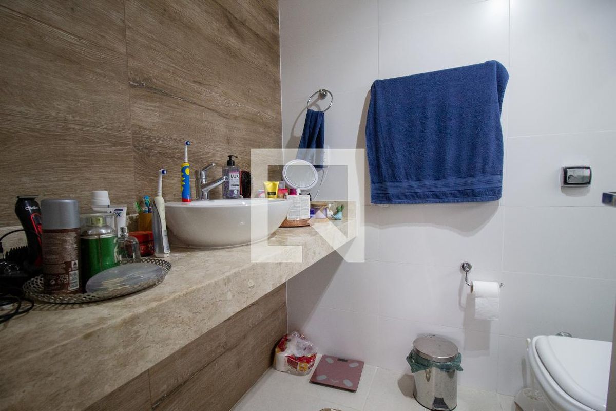 Casa, 4 quartos, 350 m² - Foto 22