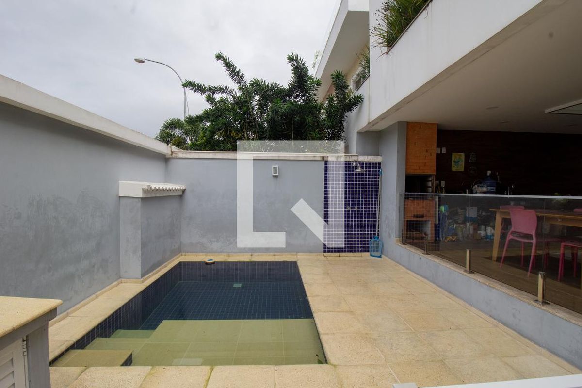 Casa, 4 quartos, 350 m² - Foto 108