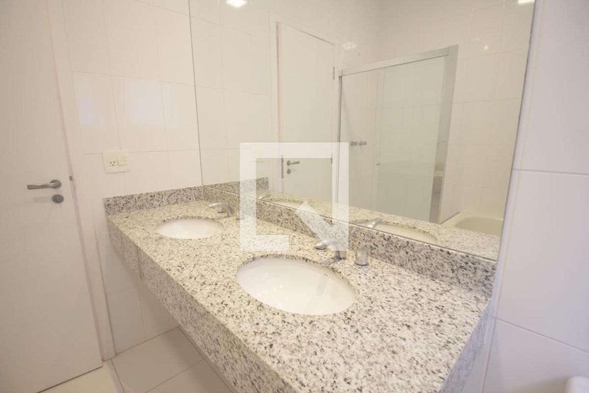 Casa, 3 quartos, 300 m² - Foto 32