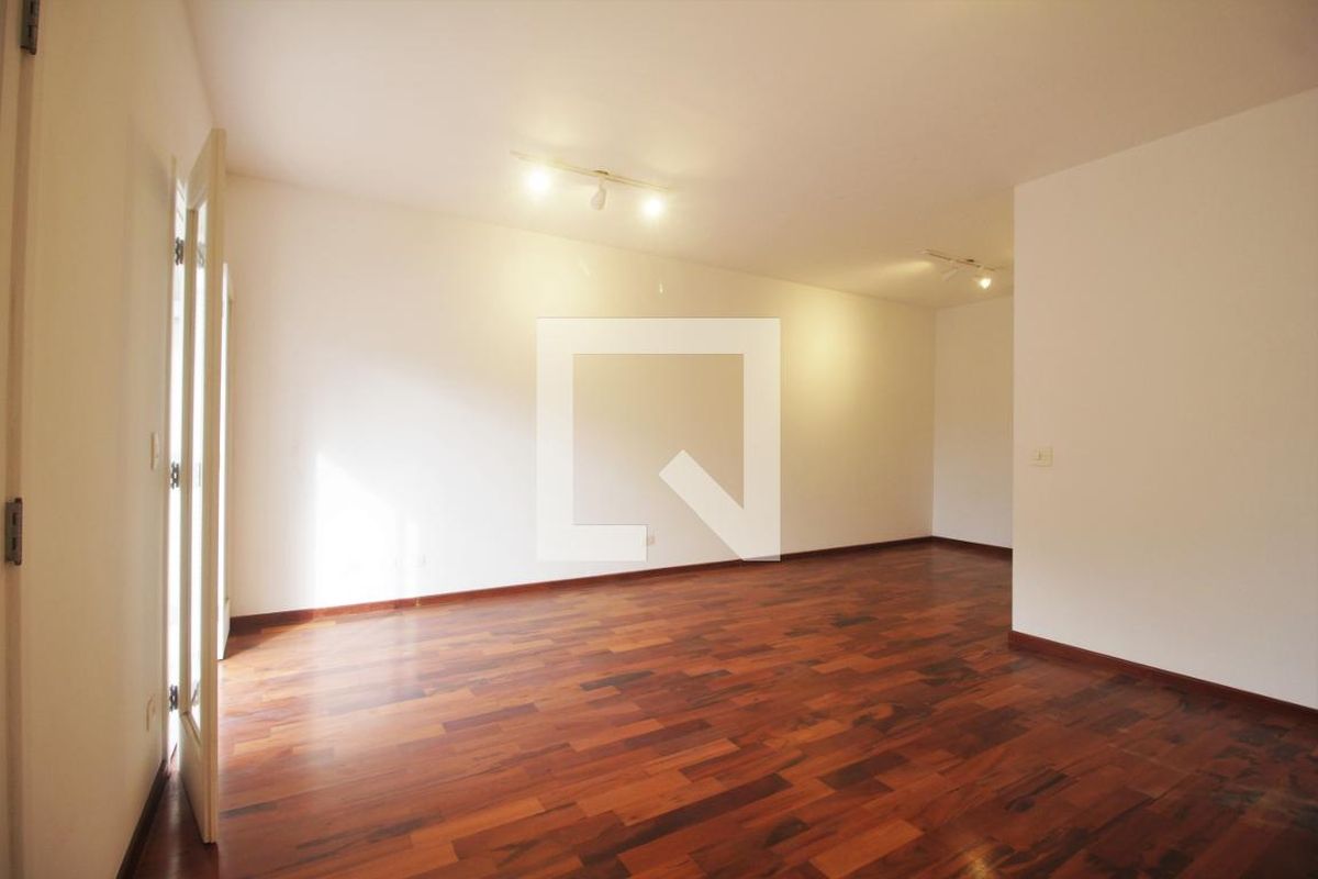 Casa, 3 quartos, 300 m² - Foto 24