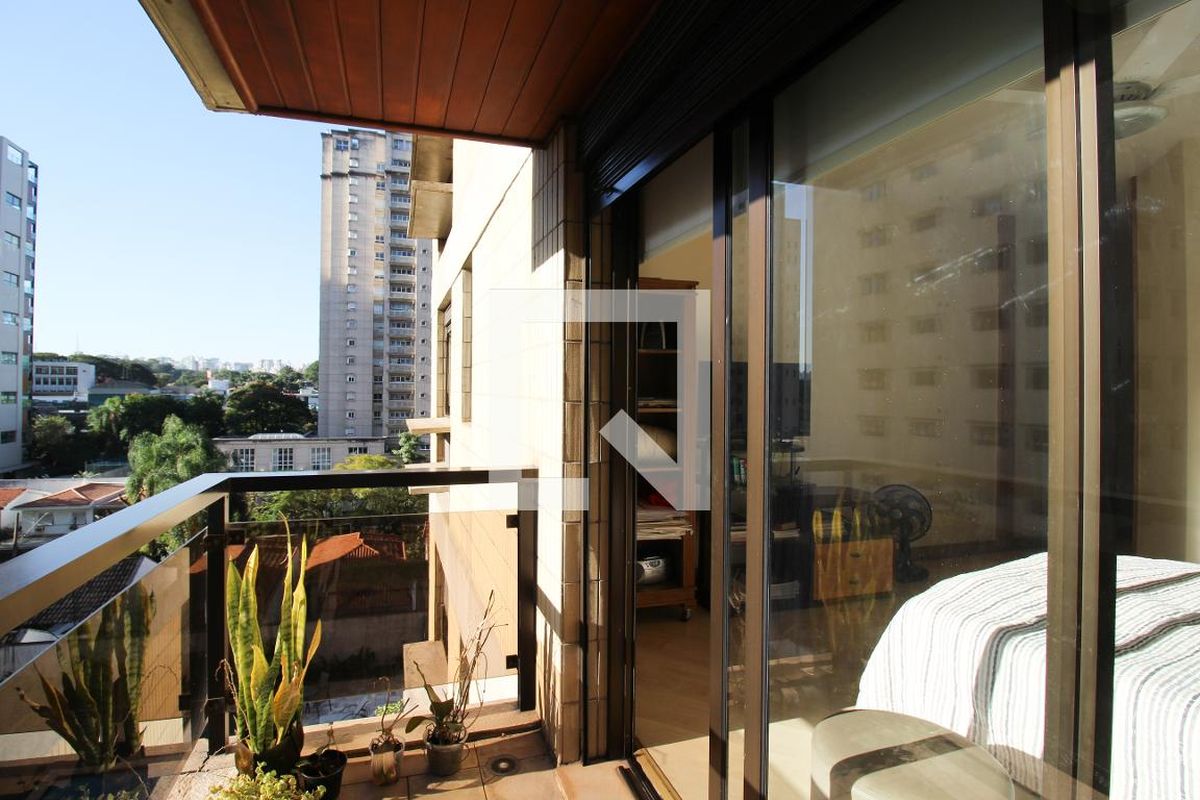 Apartamento, 3 quartos, 211 m² - Foto 56